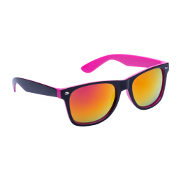 Noosa. Ochelari de soare...