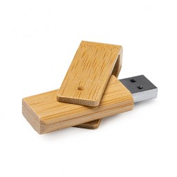PERCY. USB memory stick with body and swivel clip in natural bamboo - US4189, BAMBOO