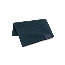 SERENITY. Eșarfă din poliester reciclat (100% rPET) cu un detaliu cusut pentru personalizare, Albastru marin - 99097-134